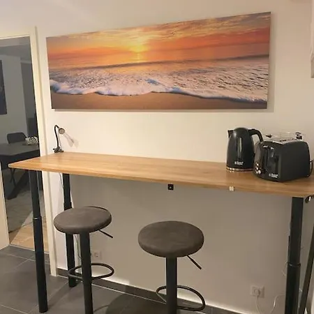Apartman S19 - City-apartment 33 *